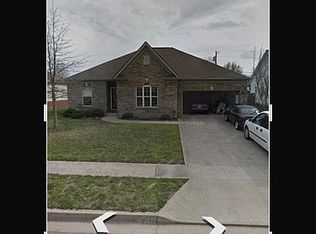 217 Lynnwood Dr, Nicholasville, KY 40356