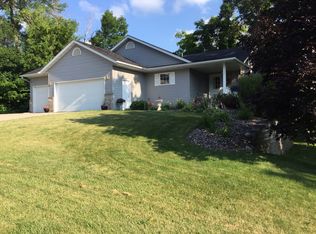 556 Forest Ln, Medford, MN 55049