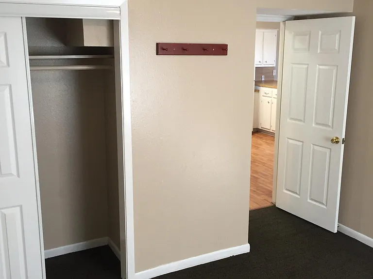 804 Simpson Rd — Photo 8
