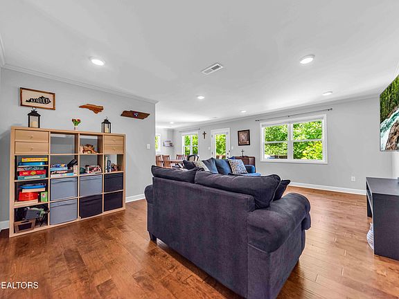 3rd image of 3121 Bakertown Station Way