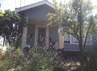 8238 15th Ave NE, Seattle, WA 98115