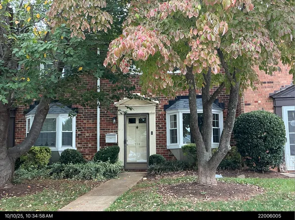 212 E Cadbury Dr #1, Lynchburg, VA 24501