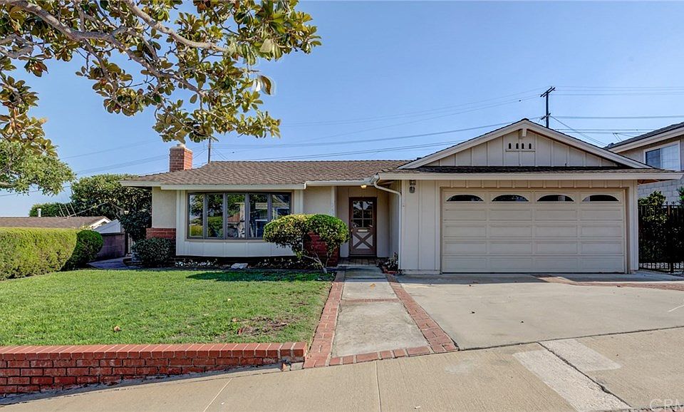 1st image of 5632 Michelle Dr