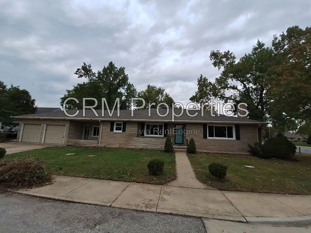 3 bed, 2.0 bath, 1542 sqft, $1,700 — Photo 1