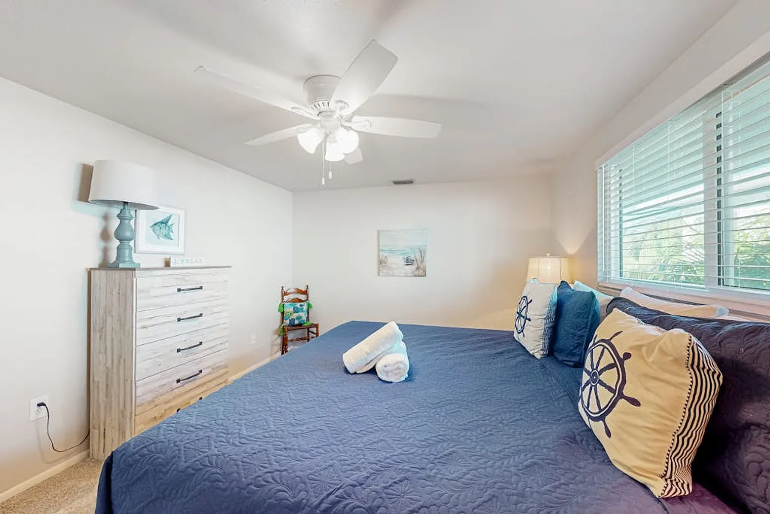 2 bed, 1.0 bath, 516 sqft, $1,951 — Photo 4