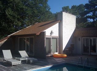 2 Rose Hill Rd, East Hampton, NY 11937