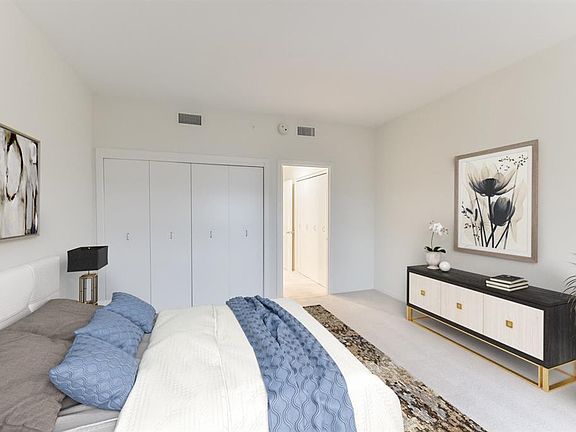3rd image of 5110 San Felipe St Unit 122W