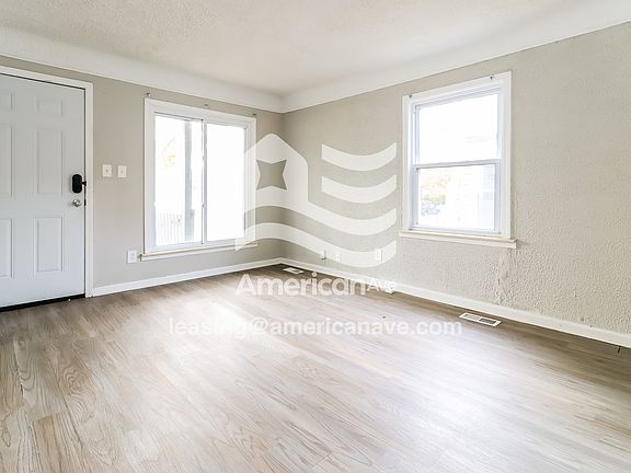 3-Living Room