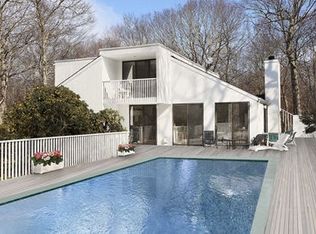 23 Deep Wood Ln, Amagansett, NY 11930