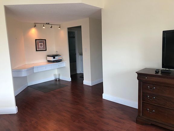 5th image of 3475 S Ocean Blvd