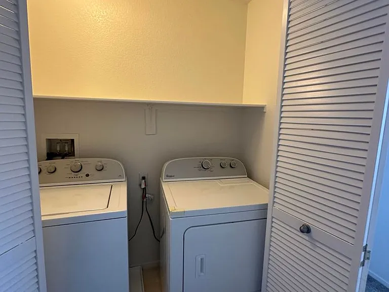 930 Wembly Hills Pl — Photo 13