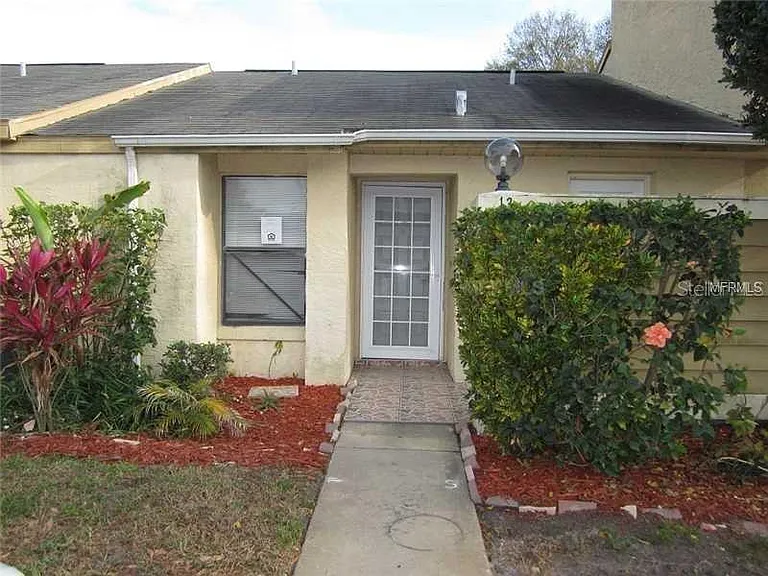 13 Silver Park Cir — Photo 1