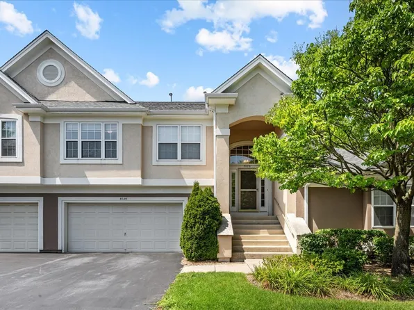 3029 Lexington Ln #3029, Glenview, IL 60026