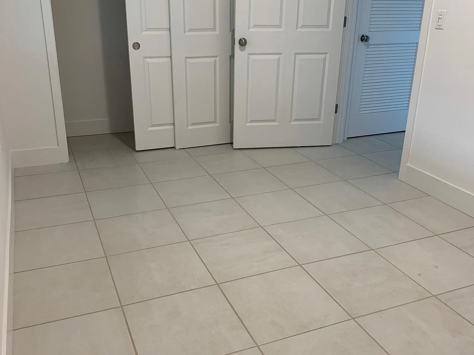 36 E Stefano Ave — Photo 4