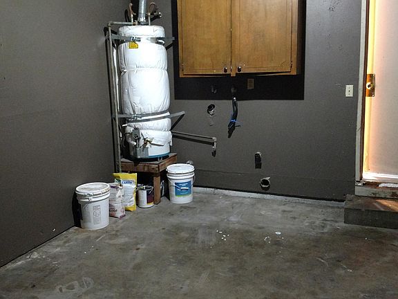 5th image of 619 El Vista Ave