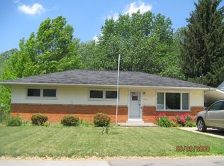 976 W Grandview Blvd, Erie, PA