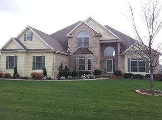 3405 Stephanie Rd, Bloomington, IL 61704