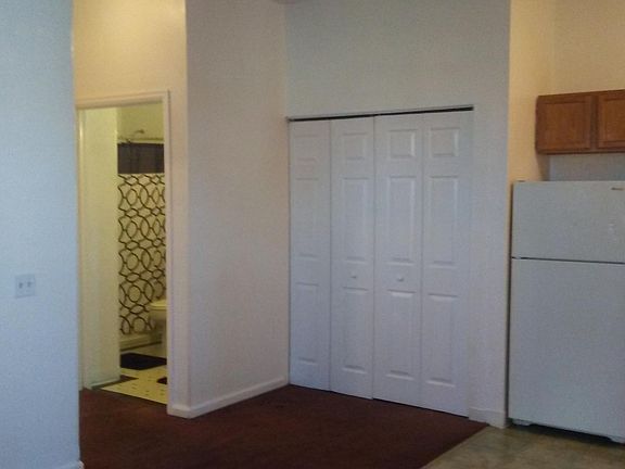 5th image of 2423 California St APT 1
