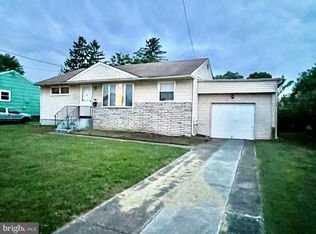 521 Polk St, Riverside, NJ 08075