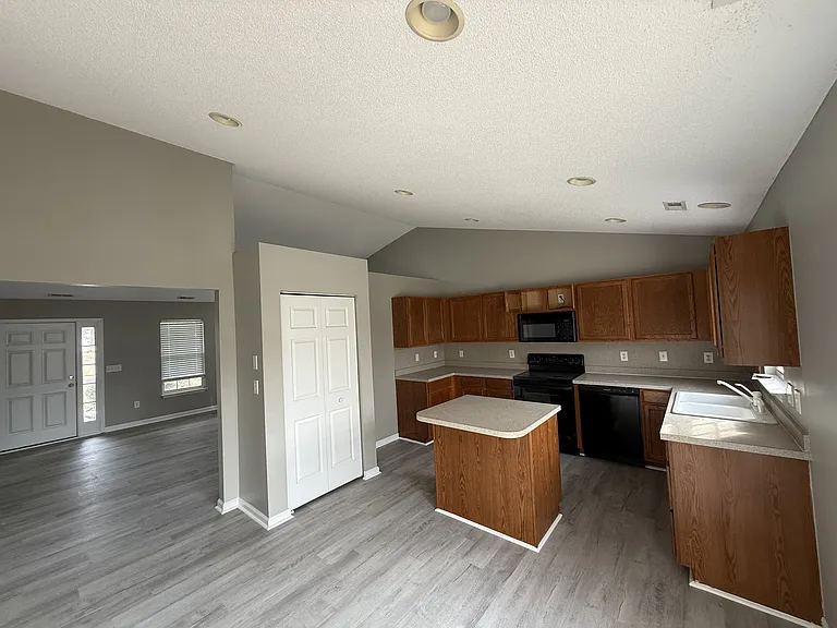 231 Kittiwake Ln — Photo 5