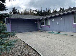 2196 Victoria Ave, Port Townsend, WA 98368