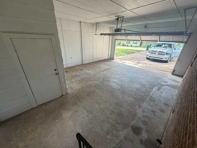 63 Old Malesus Rd — Photo 9