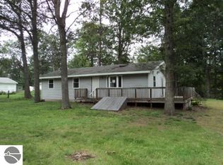 5399 Wildwood Dr, Prescott, MI 48756