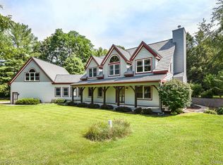 1550 Dutcher Rd, Howell, MI 48843