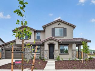 197 Golden Gate Ln, Vacaville, CA 95687