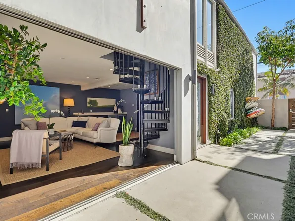 6713 E Ocean Blvd, Long Beach, CA