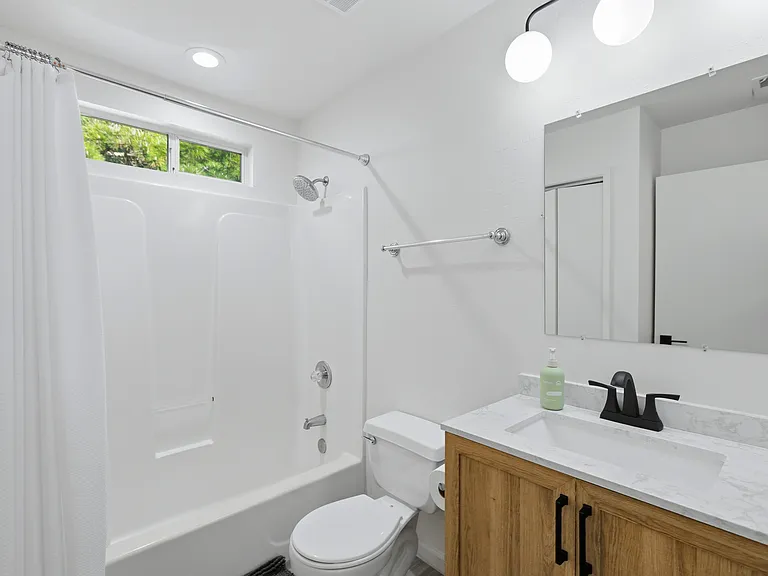 437 Norfolk Dr — Photo 69