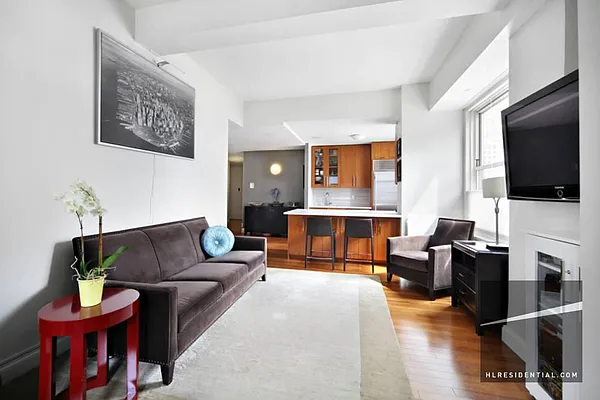 Rented by Highline Residential | media 15