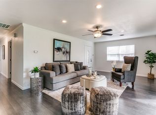 621 Pickett St, Lewisville, TX 75057