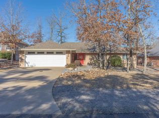 19 Viajero Way, Hot Springs Village, AR 71909