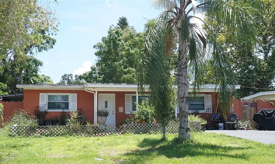 1st image of 9437 Park Lake Dr N