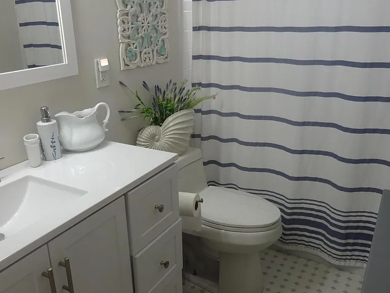 2763 Dudley Dr W #H — Photo 10