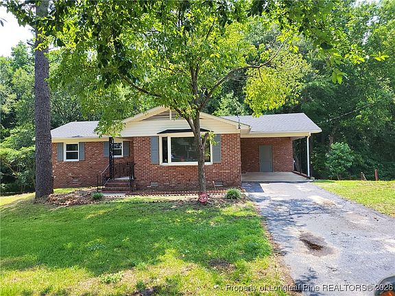 2nd image of 182 Summer Hill Rd