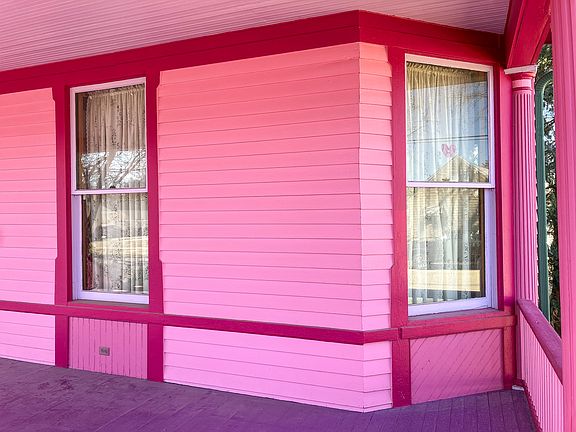 4th image of 301 S Genesee St