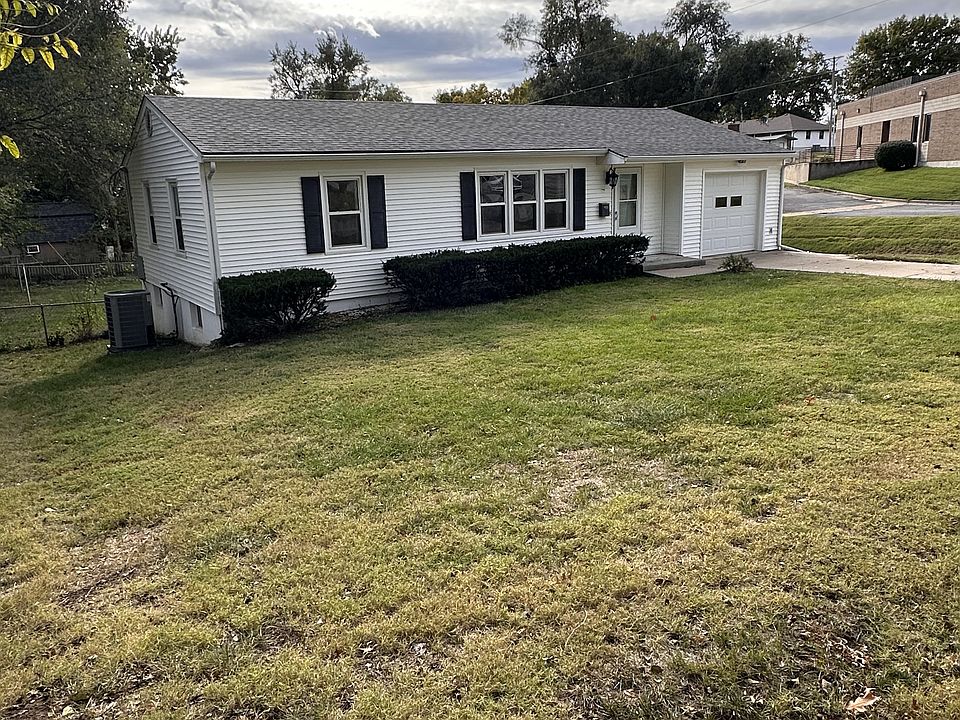 1st image of 937 Hillside Ave