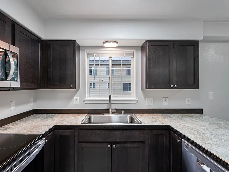 7035 Gold Kings Ave — Photo 10