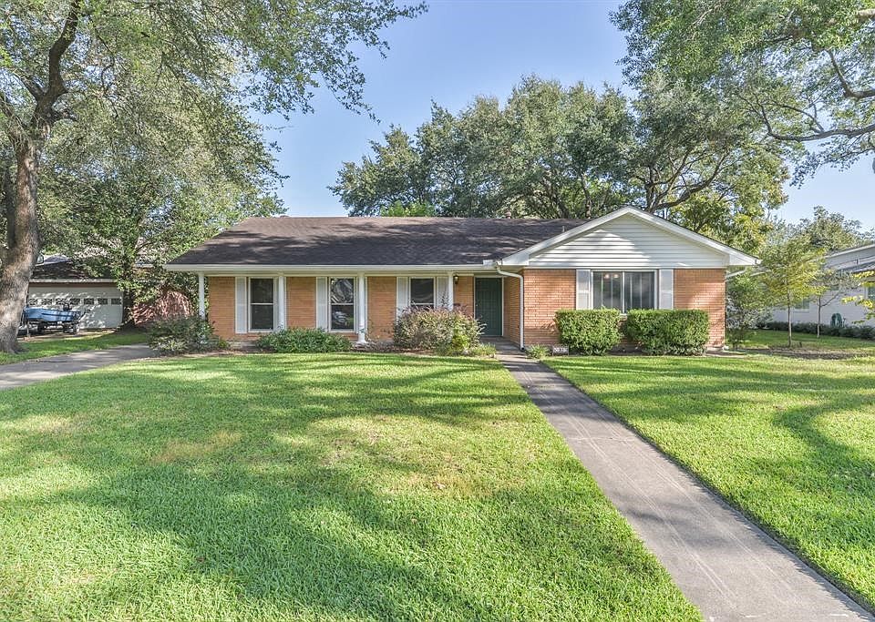 Welcome to 5018 Kinglet!