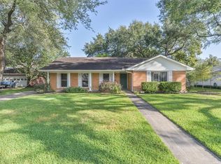 5018 Kinglet St, Houston, TX 77035