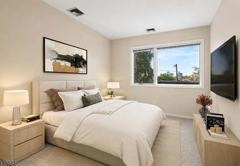 555 Riverside Ave #9 — Photo 13