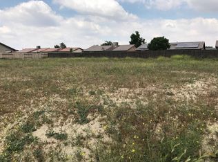 5514 Tierra Abierta Dr, Bakersfield, CA 93307
