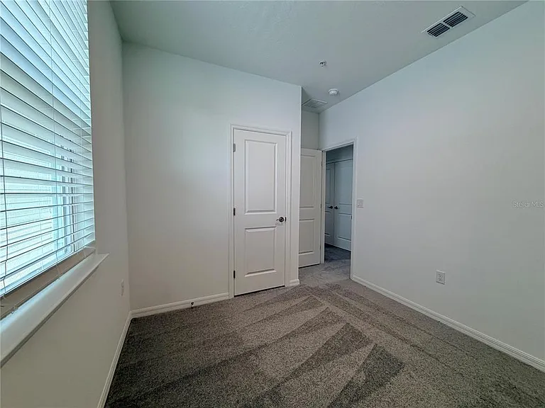 449 Belmond Dr — Photo 17