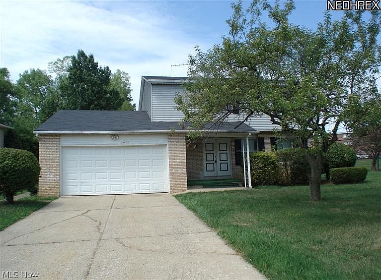 2nd image of 26675 Whiteway Dr