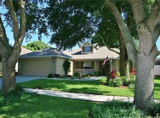 608 Nutshell Ct, Seffner, FL 33584