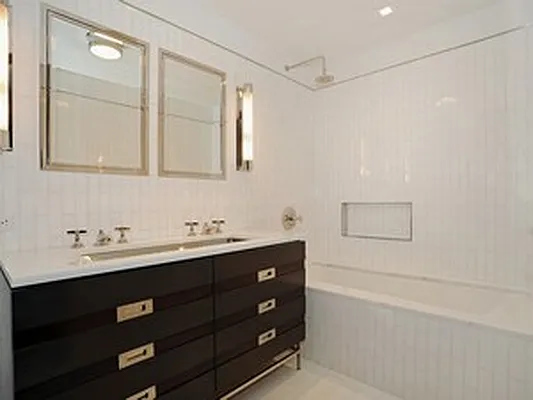 Sold by Corcoran | media 7