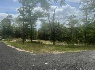 Lakewood Dr, Defuniak Springs, FL 32435