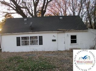 900 W Henry St, Sedalia, MO 65301